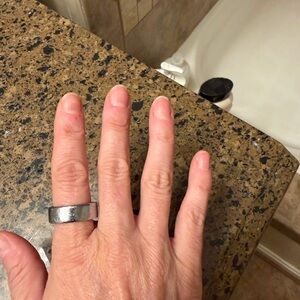 Oura Ring Gen 4 Size 9 Silver